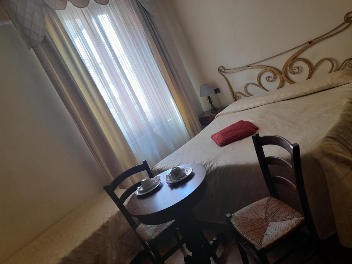 Petit Chateau Montecatini Terme Eksteriør bilde