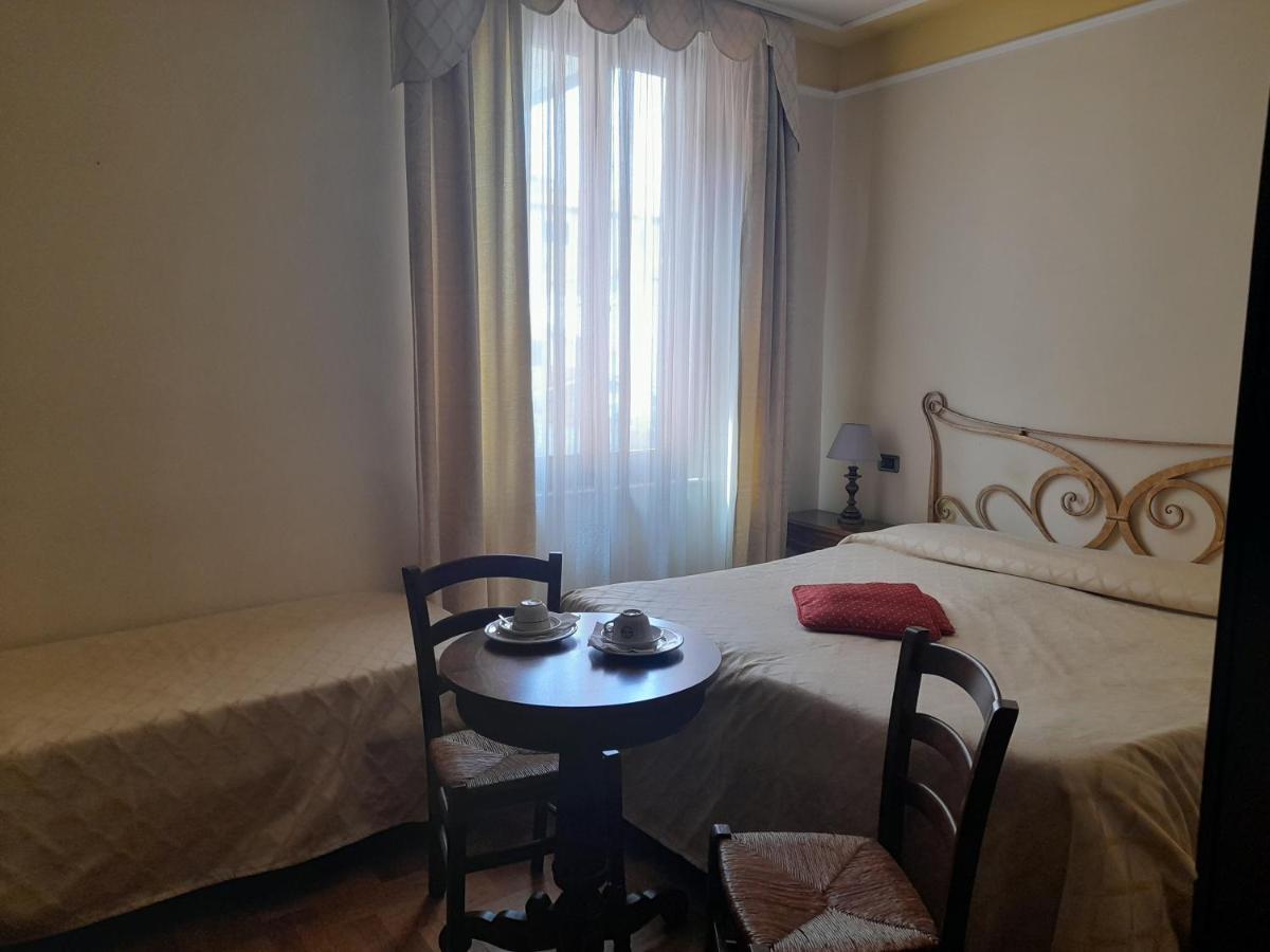 Petit Chateau Montecatini Terme Eksteriør bilde