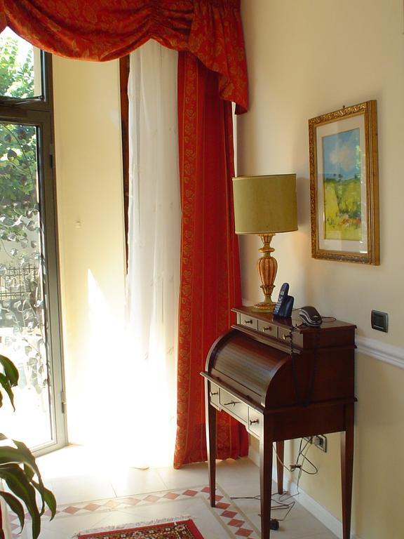 Petit Chateau Montecatini Terme Eksteriør bilde
