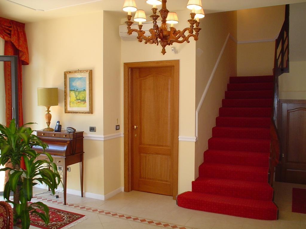 Petit Chateau Montecatini Terme Eksteriør bilde